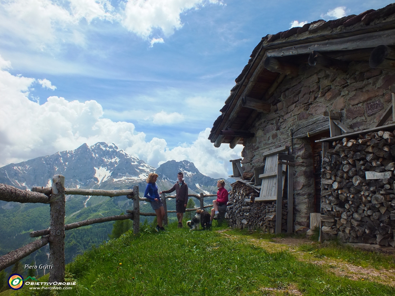 61 Ammirando il panorama....JPG